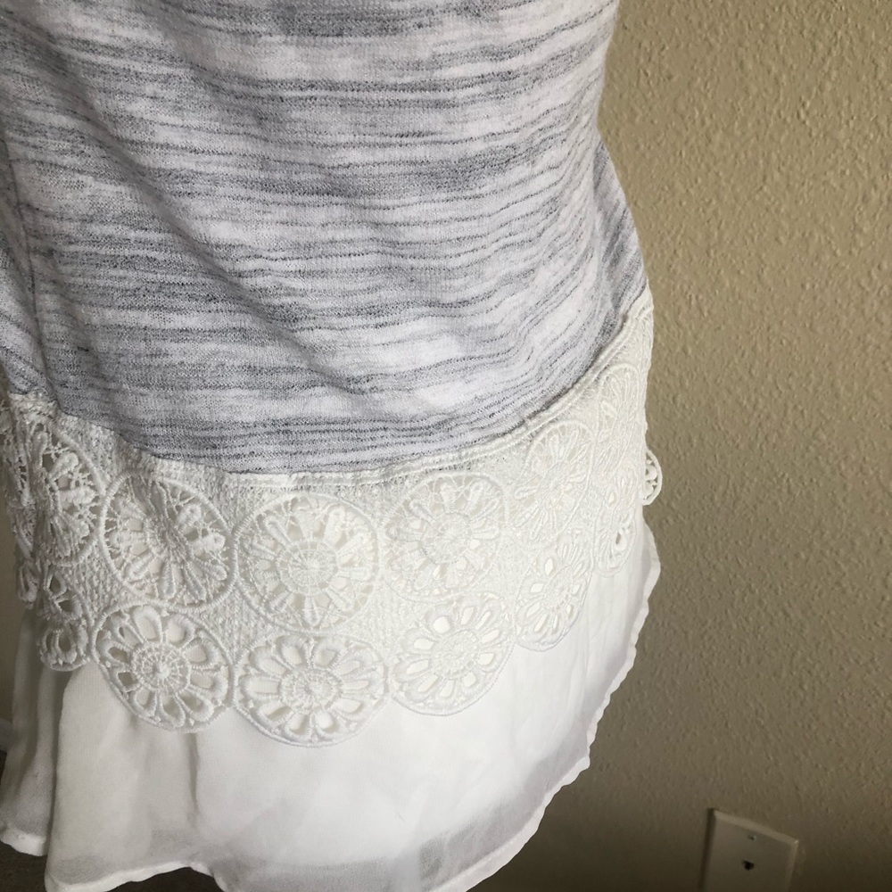 W5 Double Layered Tank Top - Picture 5 of 6
